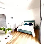 49 Downtown 4* ポンペイ