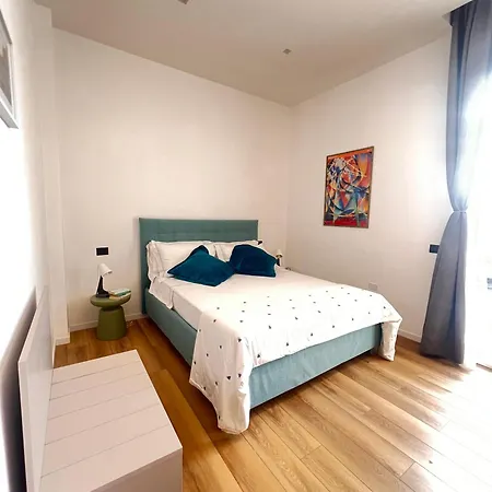 49 Downtown 4*